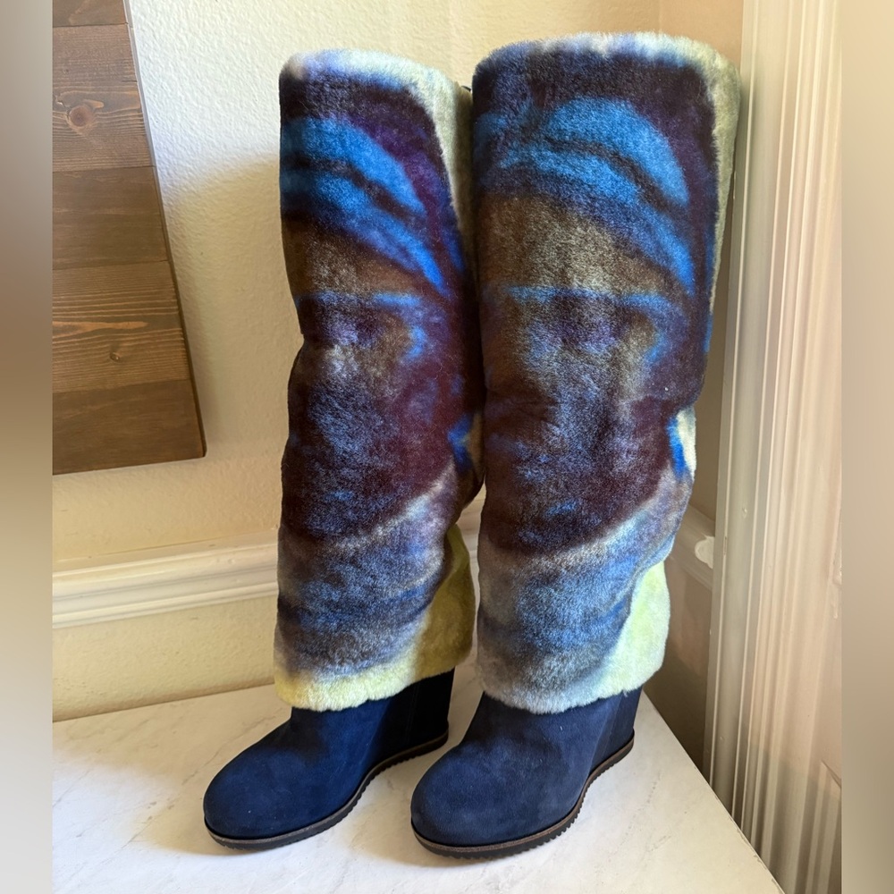UGG x Claire Tabouret Fluff Dark Sapphire boots